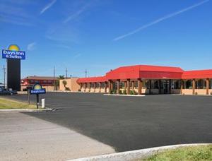 Days Inn and Suites Clovis property photo