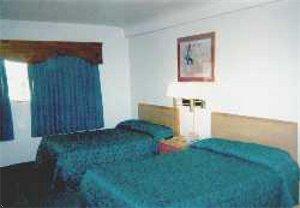 Farmington Knights Inn property photo