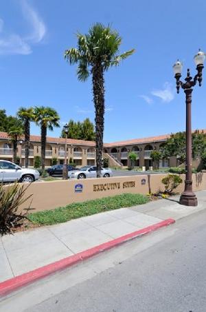 BEST WESTERN PLUS Executive Suites property photo