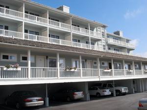 BEST WESTERN PLUS Carmel Bay View Inn property photo
