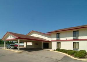 Econo Lodge Pine Bluff property photo