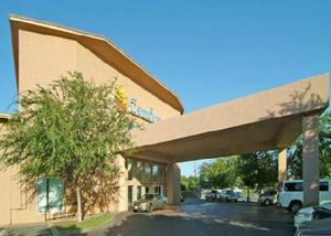 Comfort Inn Fresno property photo