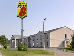 Super 8 Forrest City AR property photo