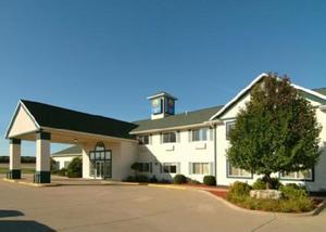 Comfort Inn Dyersville property photo