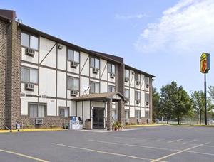 Super 8 Waterloo property photo