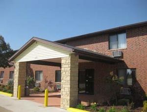 Baymont Inn And Suites Dubuque property photo