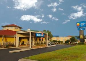 Comfort Inn University property photo