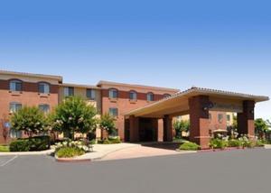 Comfort Suites Davis property photo