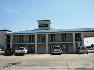 Americas Best Inns-Greenwood property photo