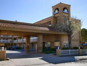 Days Inn Hayward Airport property photo