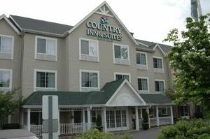 Country Inn & Suites By Carlson, Asheville at Biltmore Square, NC property photo