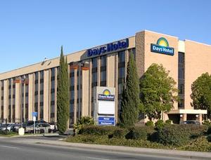 Days Hotel Oakland Airport-Coliseum property photo