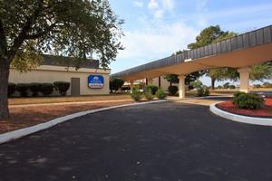 Americas Best Value Inn WIlson property photo
