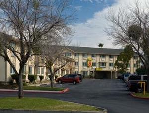 Super 8 Sacramento property photo
