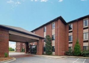 Quality Inn & Suites property photo