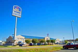 BEST WESTERN Sand Springs Inn & Suites property photo