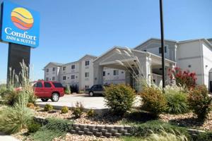 Comfort Inn & Suites property photo