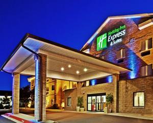 Holiday Inn Express Hotel & Suites EDMOND property photo