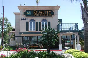 Quality Inn & Suites Anaheim Resort property photo