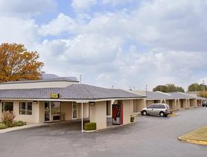 Super 8 Midwest City/East/Okc Area property photo