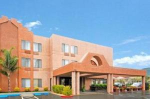 Comfort Inn Silicon Valley East property photo