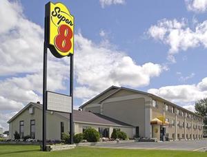 Super 8 Watertown property photo