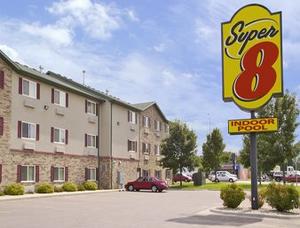 Super 8 Sioux Falls property photo