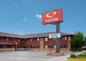 Econo Lodge Custer property photo