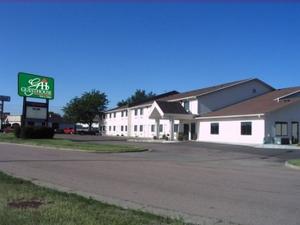 GuestHouse Inn & Suites Sioux Falls property photo