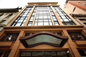 Orchard Garden Hotel property photo