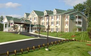 Country Inn & Suites By Carlson, Lake George, NY (Queensbury) property photo
