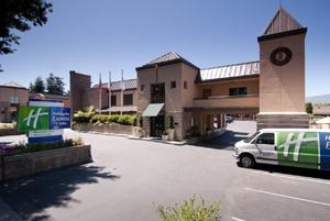 Holiday Inn Express Hotel & Suites MOUNTAIN VIEW-TOWN CENTER property photo