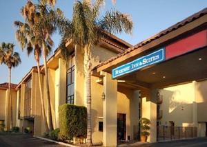 Rodeway Inn & Suites property photo