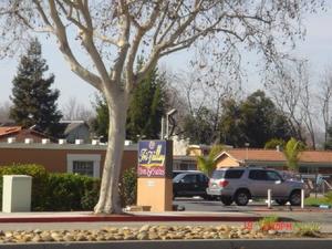 Tri Valley Inn and Suites property photo