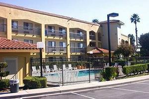 BEST WESTERN PLUS Pleasanton Inn property photo
