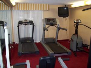 Holiday Inn FRESNO-AIRPORT property photo