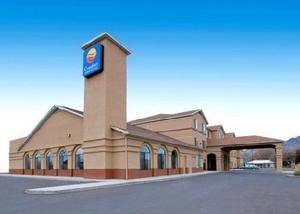 Comfort Inn & Suites property photo