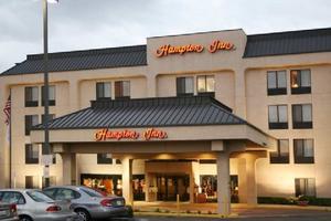Hampton Inn BakersfieldCentral property photo