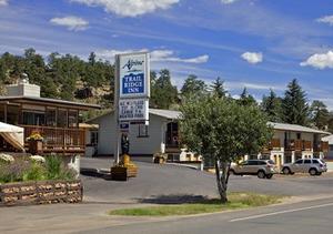 Alpine Trail Ridge Inn property photo
