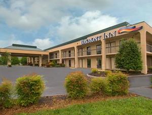 Baymont Inn and Suites Knoxville property photo