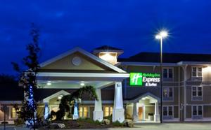 Holiday Inn Express Hotel & Suites IRON MOUNTAIN property photo