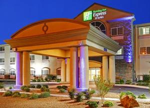 Holiday Inn Express Hotel & Suites CARLSBAD property photo