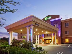 Holiday Inn Express Hotel & Suites ROSEVILLE - GALLERIA AREA property photo