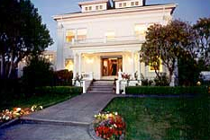 Daly Inn property photo