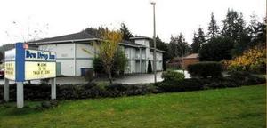 Dew Drop Inn Motel Forks property photo
