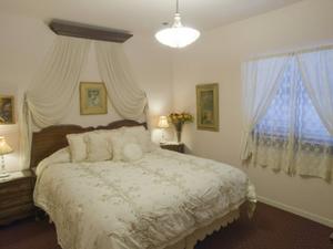 Historic Cary House Hotel property photo