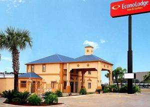 Econo Lodge & Suites property photo