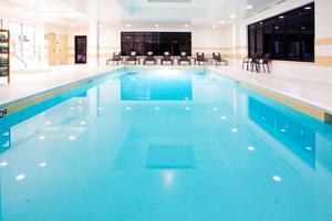 Holiday Inn Express Hotel & Suites WASHINGTON DC NORTHEAST property photo