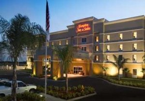 Hampton Inn & Suites Lake Wales property photo