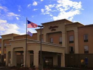 Hampton Inn Utica property photo
